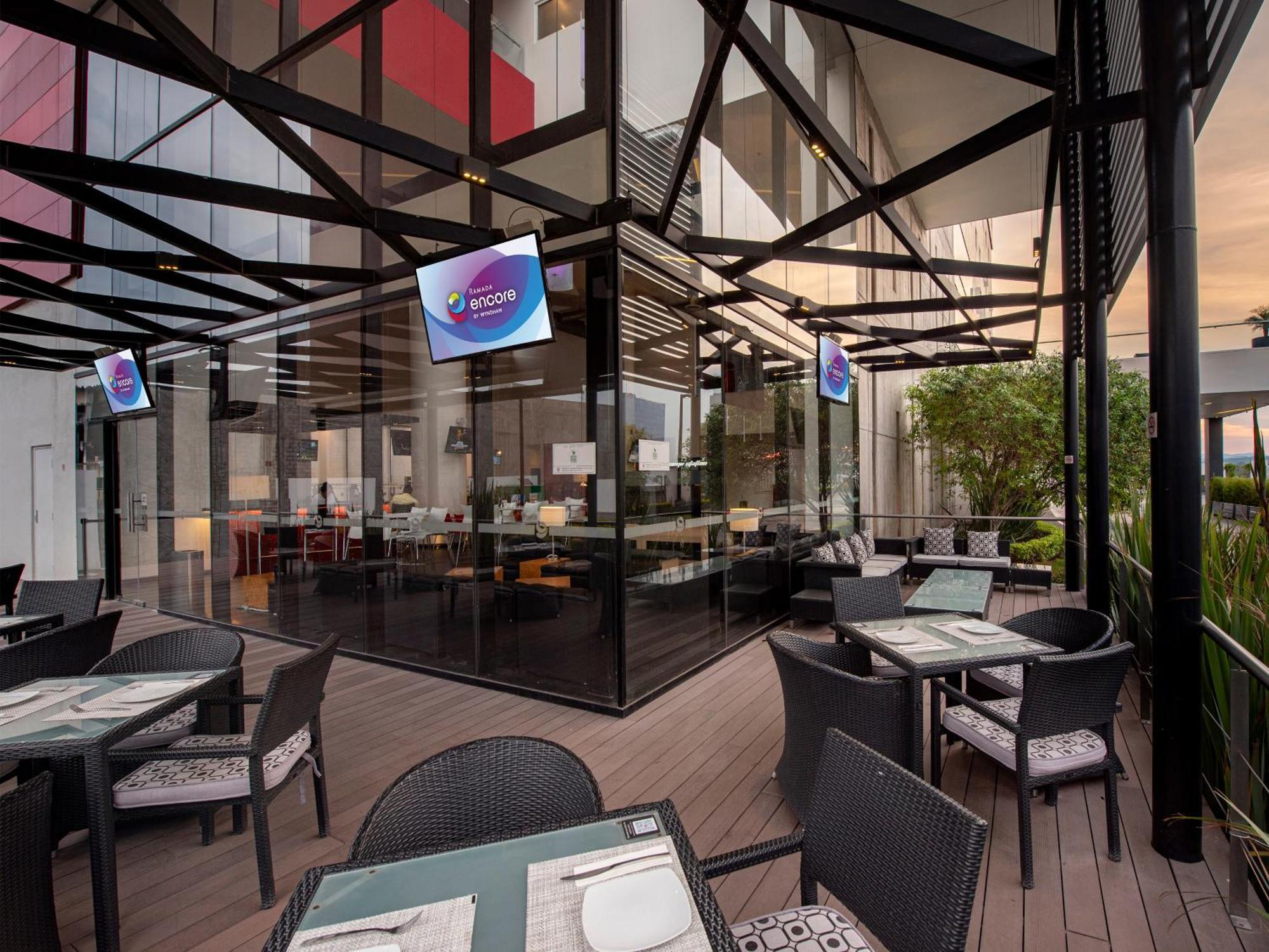 Ramada Encore By Wyndham Puebla Exterior photo